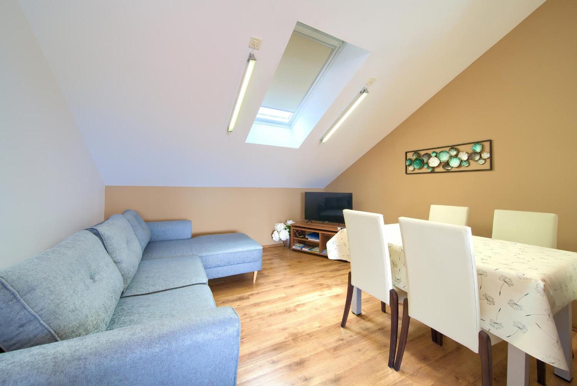 Apartment Val Njivice Eksteriør bilde